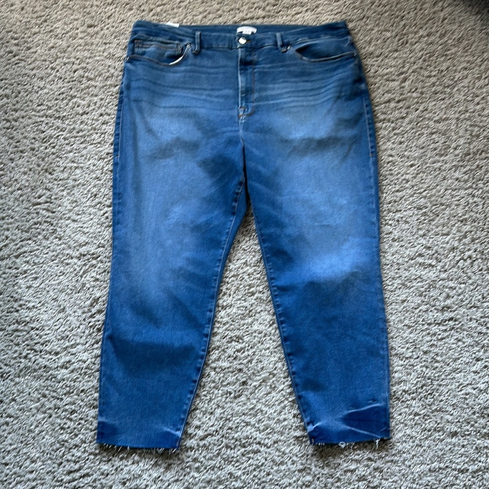 Good American Always Fits Good Legs Crop Calik 28-32